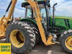 2002  John Deere  5115M  4x4  Mower