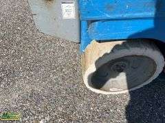 1998  Genie  GS8032  800  LBS  Scissor Lift
