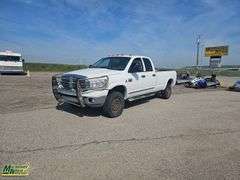 2009  Dodge  Ram 3500  4x4 SLE 4dr Quad Cab 8 ft. LB SRW Diesel