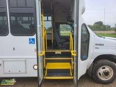 2016  Ford  E-Series  S/A  7  Passenger  Bus