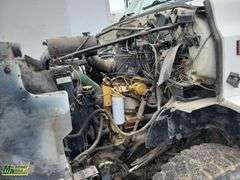 Non-Operable  1987  GMC  TopKick C70  S/A  Service Truck