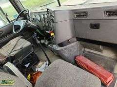 1998  International  9100  T/A  Day Cab Tractor