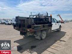 2017  Ford  F-350 Super Duty 4X4  S/A  Deck Truck