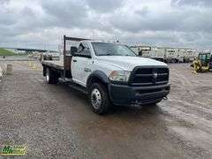 2017  Ram  5500 4X4  S/A  Deck Truck