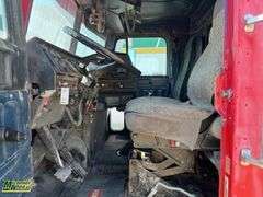 1993  Freightliner  FLD120 SD  T/A  Dump Truck