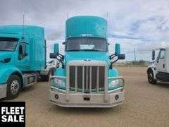 Non-Operable  2018  Peterbilt  579  T/A  Day Cab Tractor