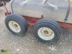 .  Vertec  VS2300  T/A  Water Tank Trailer