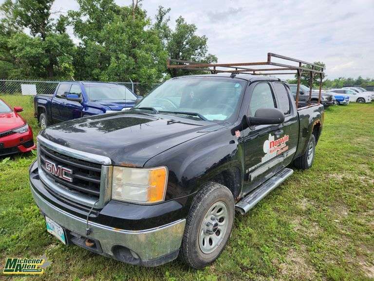 Non-Operable  2007  GMC  Sierra 1500  SLE1 4dr Extended Cab 4WD 6.5 ft. SB  4x4