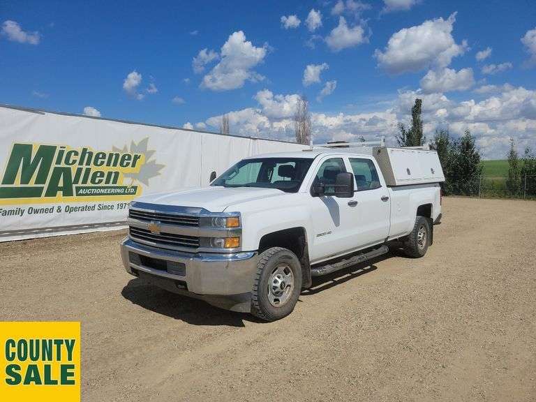 2017  Chevrolet  Silverado 2500HD  Work Truck  4x4