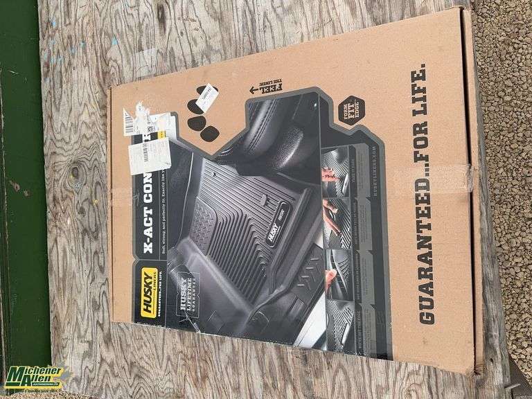 Husky Floor Mats for 2017-2020 GMC Acadia/Cadillac XT5