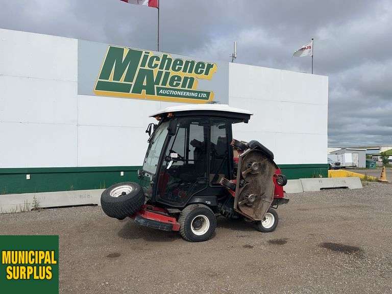 Toro  121-8540 (GM4010)  4x4  Mower