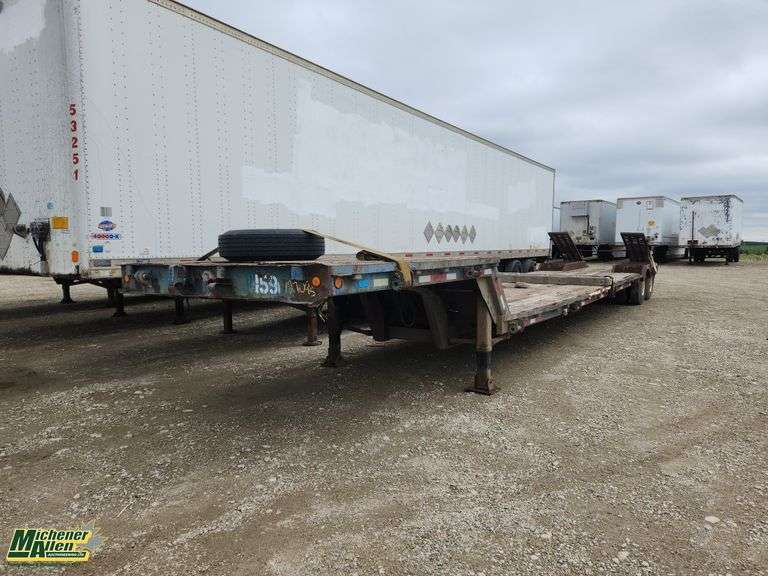 T/A Step Deck Trailer