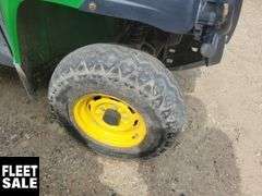 2015  John Deere  Gator 625i