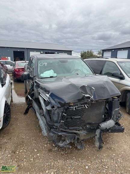 2016  Ram  1500  4x4 ST 4dr Quad Cab 6.3 ft. SB Pickup