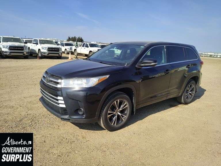 2018 Toyota Highlander AWD LE 4dr SUV - Michener Allen Auctioneering Ltd