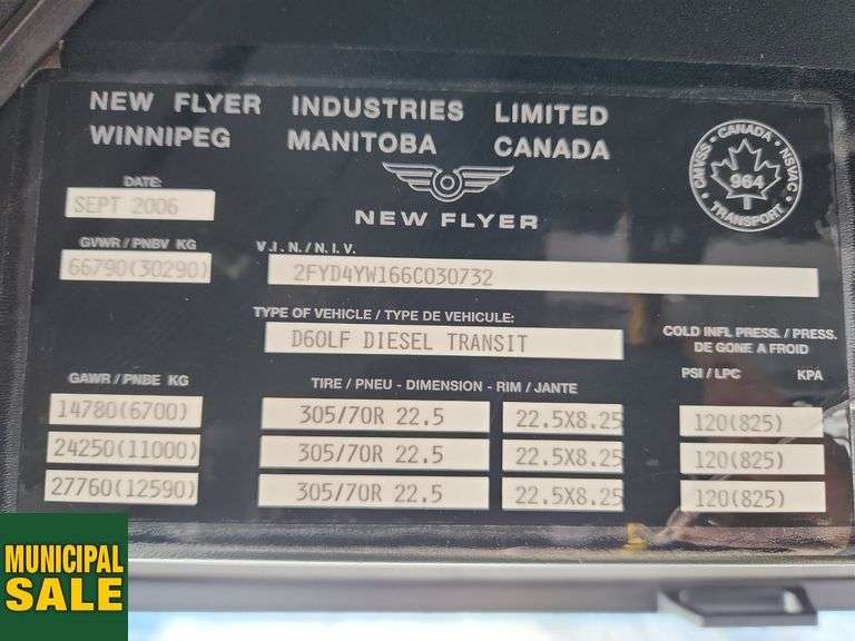 2006 New Flyer D60LF Diesel Transit T/A 62 Passenger Bus