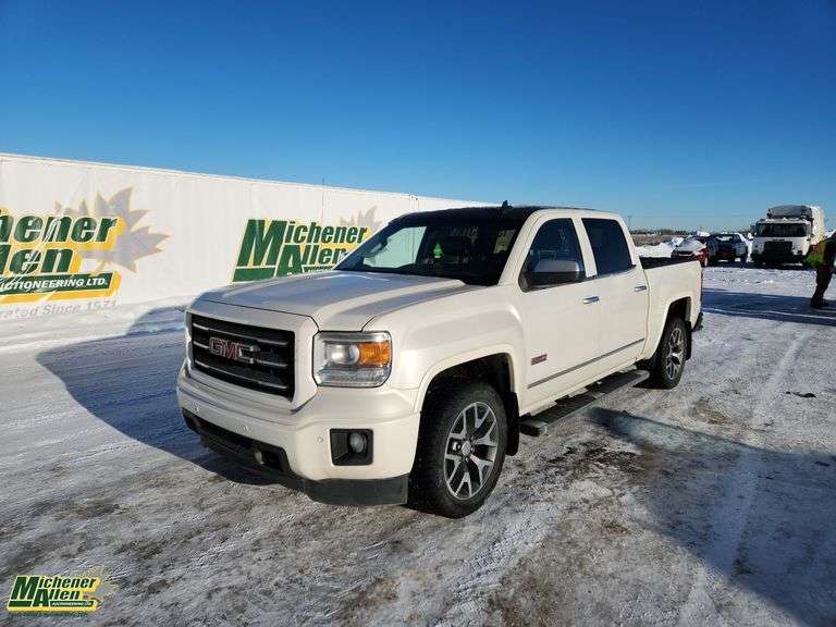2015  GMC  Sierra 1500  4X4 All Terrain Crew Cab SB