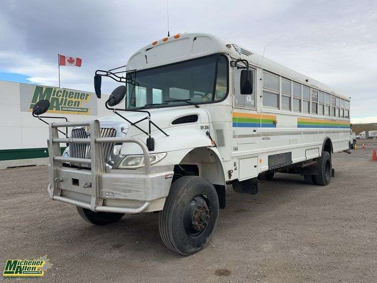 2009 IC Bus CE Series 4X4 S/A 32 Passenger Bus - Michener Allen ...