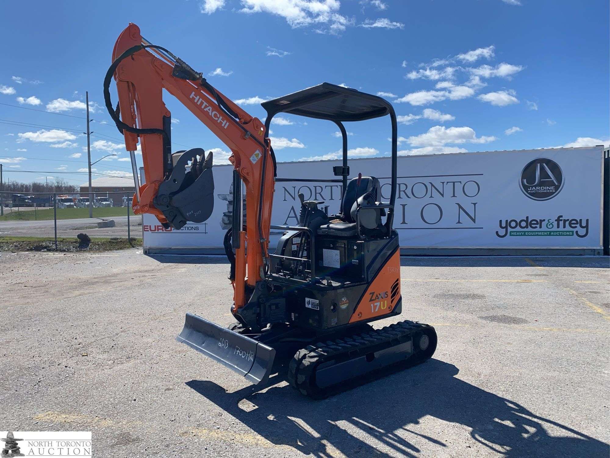 2013 Hitachi ZX17-U2 Mini Excavator - North Toronto Auction