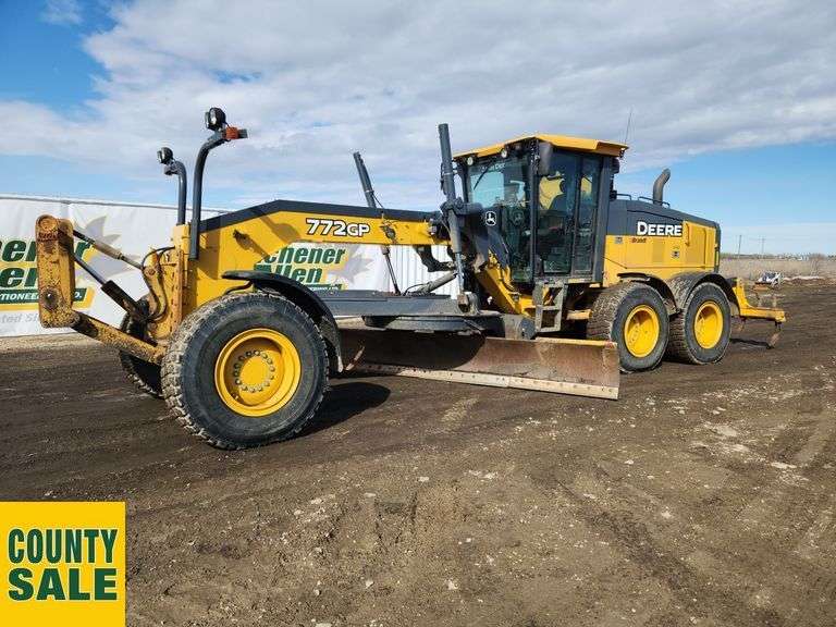 2019 John Deere 772G AWD Grader Ripper/Scarifier, Snow Wing, Front Lift ...