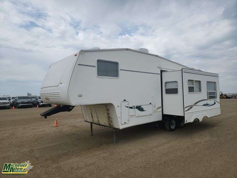 2001 Forest River Wildcat - Michener Allen Auctioneering Ltd