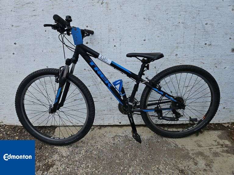 Trek 820 Bike - Qty 1 - Michener Allen Auctioneering Ltd Trek 820 Bike - Qty 1 - Michener Allen Auctioneering Ltd