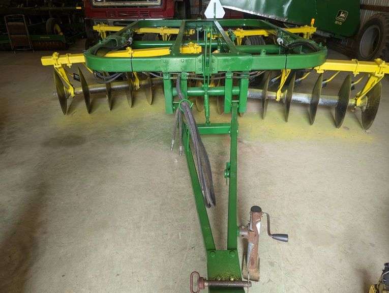 John Deere 310 Disc