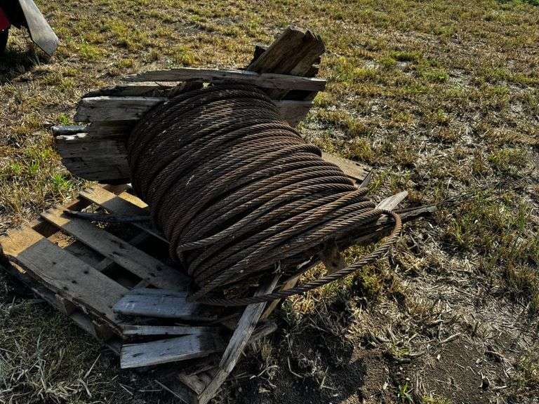 Approximately 200' 8 5/4'' Cable