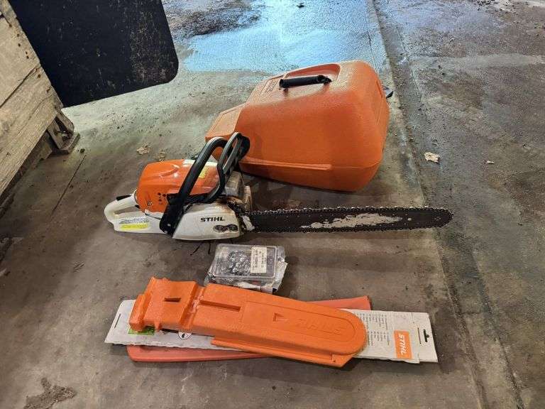 STIHL 50CC GAS POWERED CHAINSAW