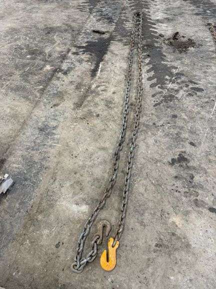 (1) 21' 1/2" log chain with hooks