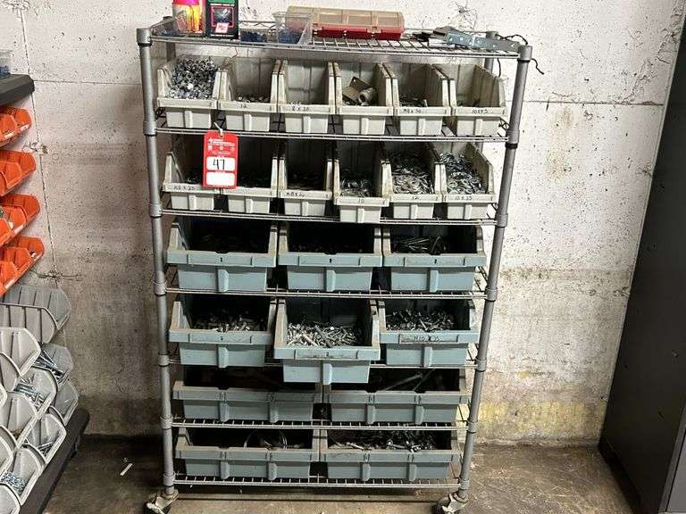Hss Hardware Rack HARDWARE RACK WITH VARIOUS BOLTS - Miedema Auctioneering