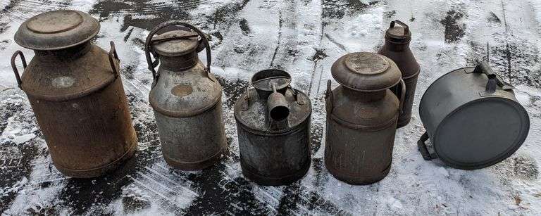 This is a photo of items we are selling at a Live in person auction Jan 3rd