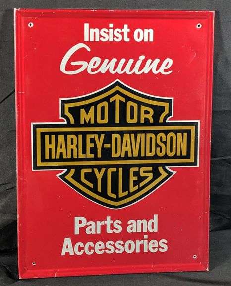 EMBOSSED SIGN INSIST ON GENUINE HARLEY DAVIDSON MOTORCYCLE PARTS & ACCESSORIES