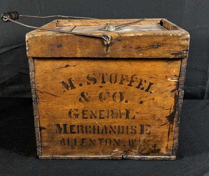 M. STOFFEL & CO GENERAL MERCHANDISE ALLENTON WISCONSIN EGG CASE CRATE