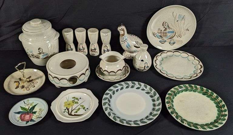 16 PCS RED WING POTTERY DINNERWARE BOB WHITE TWO STEP MCM MID CENTURY MODERN