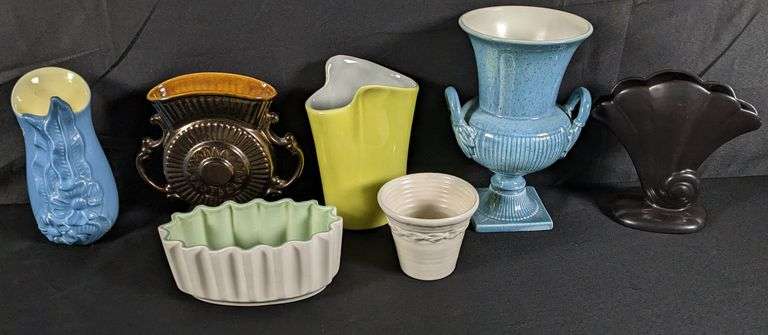 7 PIECES ASSORTED RED WING ART POTTERY MID CENTURY MODERN MCM