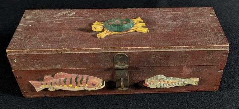 AWESOME PAINTED FOLK ART CARVED WOOD FISHING TACKLE BOX (LAND O LAKES CHEESE BOX) CARVED TURTLE FISH
