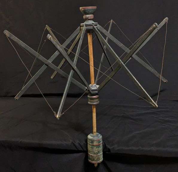 ANTIQUE FOLK ART PAINTED SCANDINAVIAN YARN WINDER