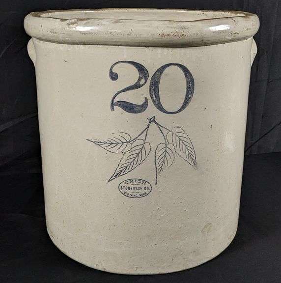 20 GAL RED WING STONEWARE CROCK "BLOCK # 20"