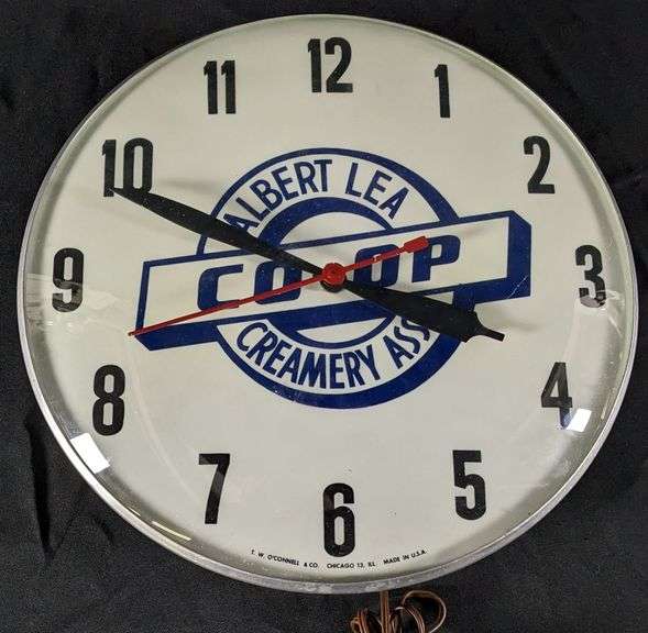 LIGHTED CLOCK ALBERT LEA CO-OP CREAMERY ASS'N MINNESOTA