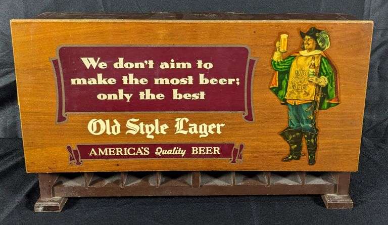HEILEMANS OLD STYLE LAGER BEER TAVERN CIGARETTE CASE LA CROSSE WISCONSIN
