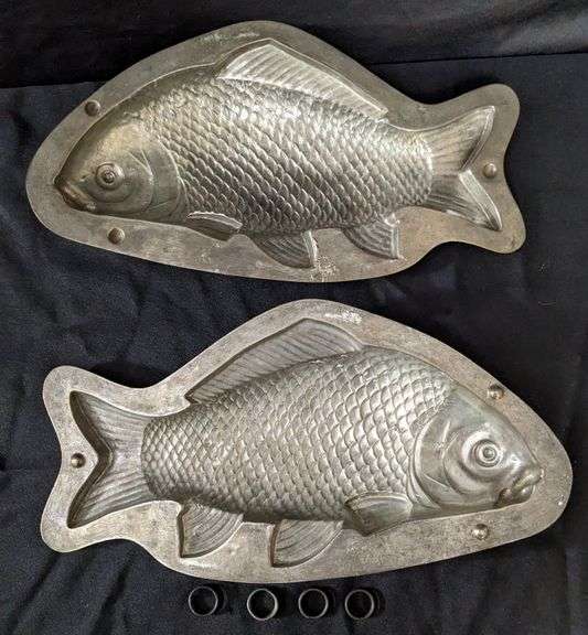 ANTIQUE CHOCOLATE MOLD CARP KOI FISH SHEEPSHEAD ANTON REICHE DRESDEN