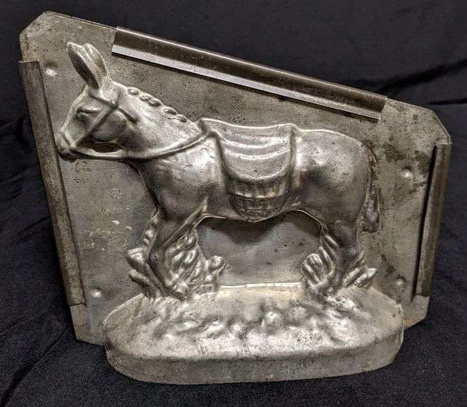 ANTIQUE CHOCOLATE MOLD MEXICAN PACK DONKEY
