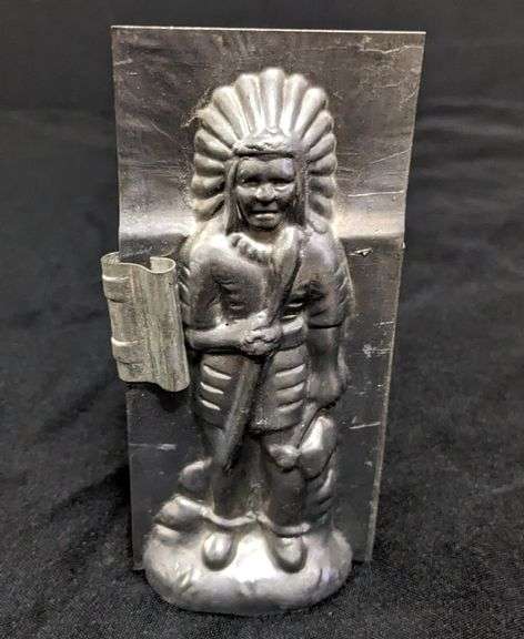 ANTIQUE CHOCOLATE MOLD NATIVE AMERICAN INDIAN CHIEF