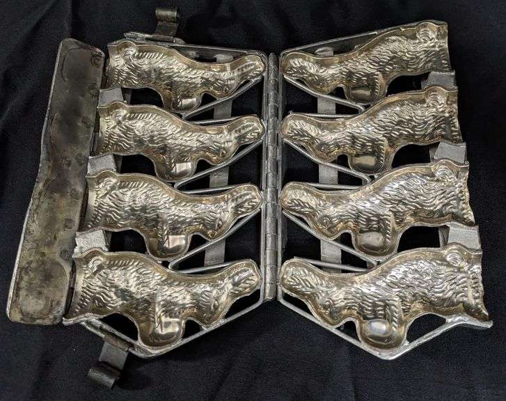 ANTIQUE CHOCOLATE MOLD EASTER BUNNY RABBITS 4 COUNT