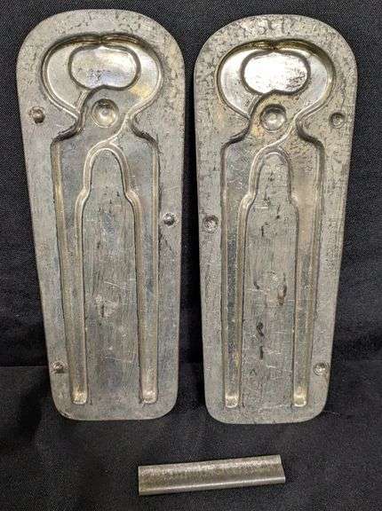 ANTIQUE CHOCOLATE MOLD BLACKSMITH NIPPERS ANTON REICHE