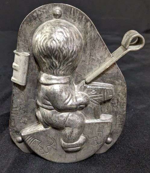 ANTIQUE CHOCOLATE MOLD BOY CHILD ON HOBBY ROCKING HORSE ANTON REICHE DRESDEN