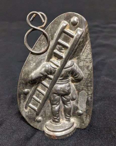 ANTIQUE CHOCOLATE MOLD CHIMNEY SWEEP