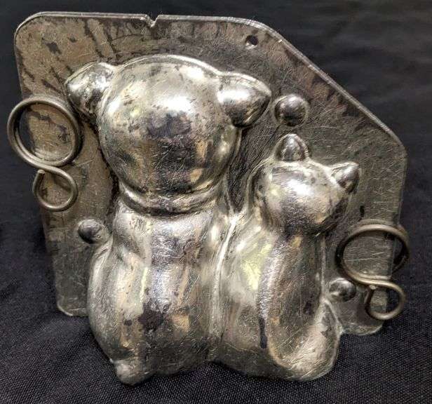 ANTIQUE CHOCOLATE MOLD DOG & CAT PUPPY & KITTEN
