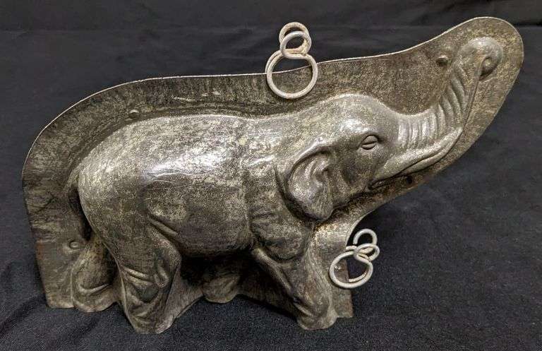 ANTIQUE CHOCOLATE MOLD ELEPHANT